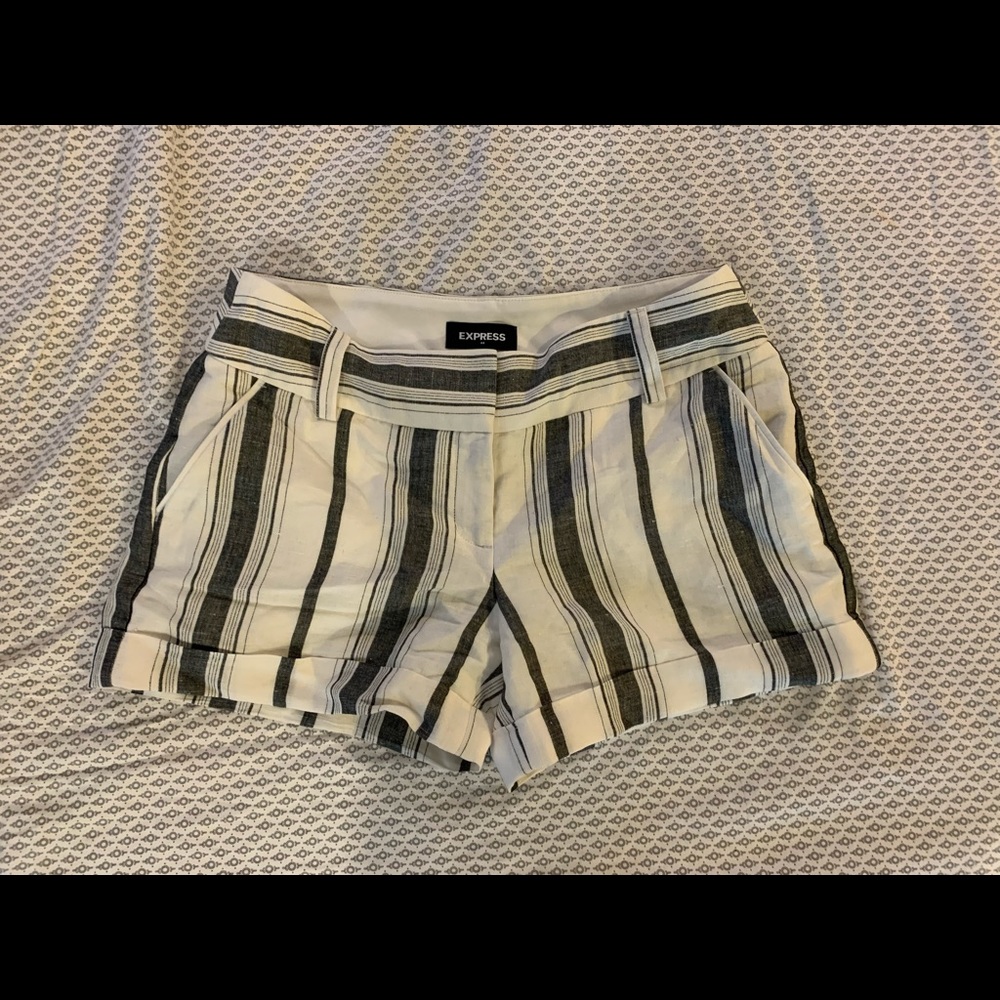 Express Shorts size 4